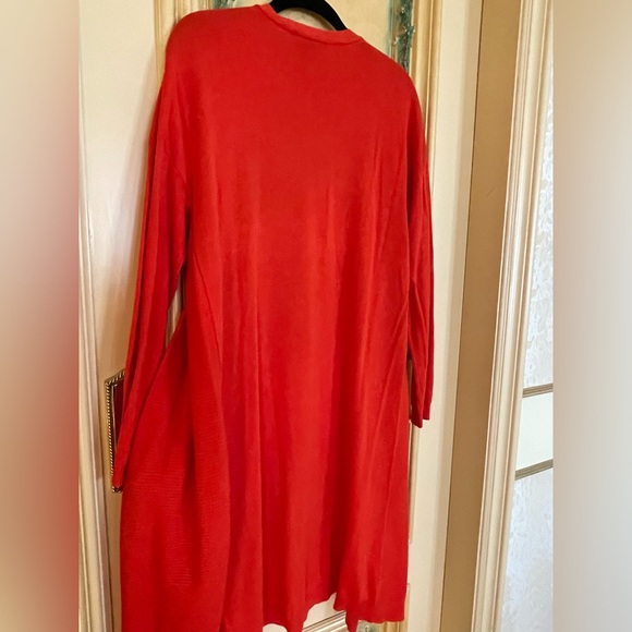 Duster - Picture 2 of 4